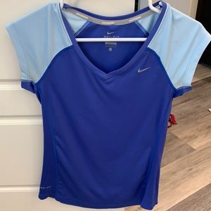 Nike women’s sport shirt dri-fit